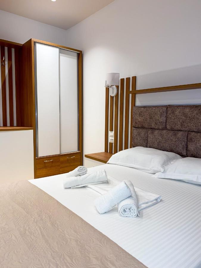 Meta Hotel Ksamil