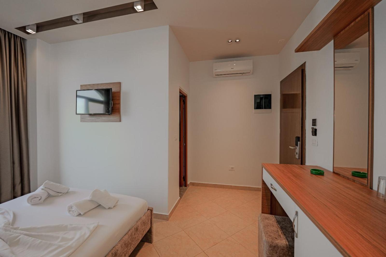 Meta Hotel