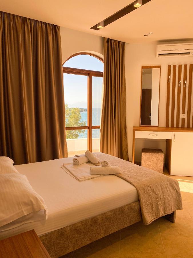 Meta Hotel 4*
